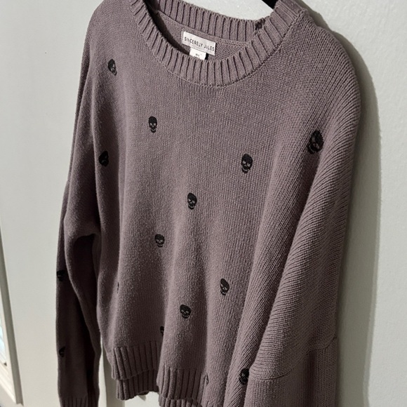 Sincerely Jules Lavender Sweater with Black Skull Accents - Picture 7 of 7